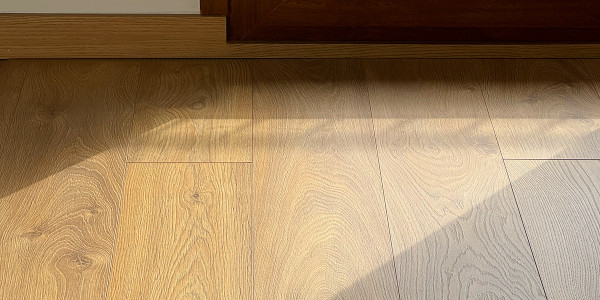 Rehabilitación / Reformas de Pisos La Puebla del Río · Instalación de Parquet, Gres, Porcelánicos y Moquetas